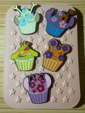 Disney Loungefly Stitch Cupcake Pin Lot+ Pin Folio